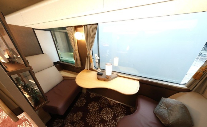 保護中: 【保存版】観光特急「はなあかり」の予約方法と座席確保のコツ｜スーペリアグリーンを取る裏ワザ